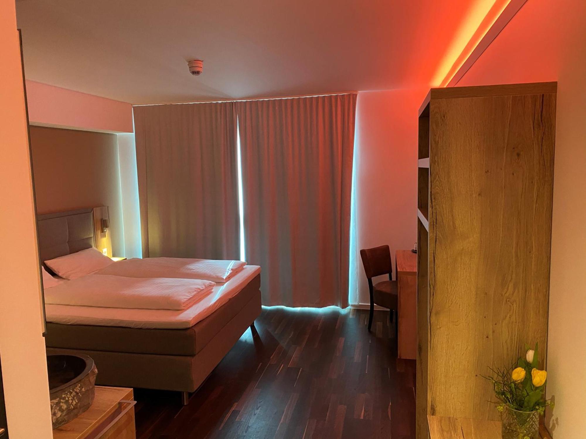 Hotel B4 Limburg an der Lahn Phòng bức ảnh
